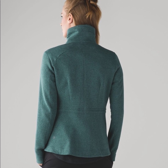 Lululemon Take Off and Go Fleece - Picture 2 of 10